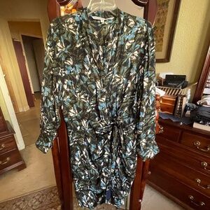 Veronica Beard, silk shirt dress, size 8, blues and greens